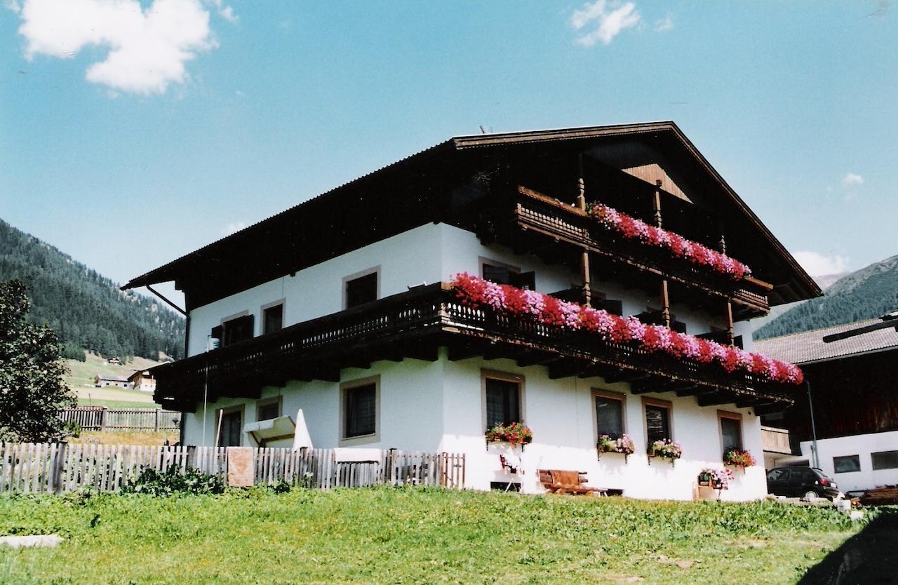 Pension Rainhof Santa Maddalena in Casies Exterior foto